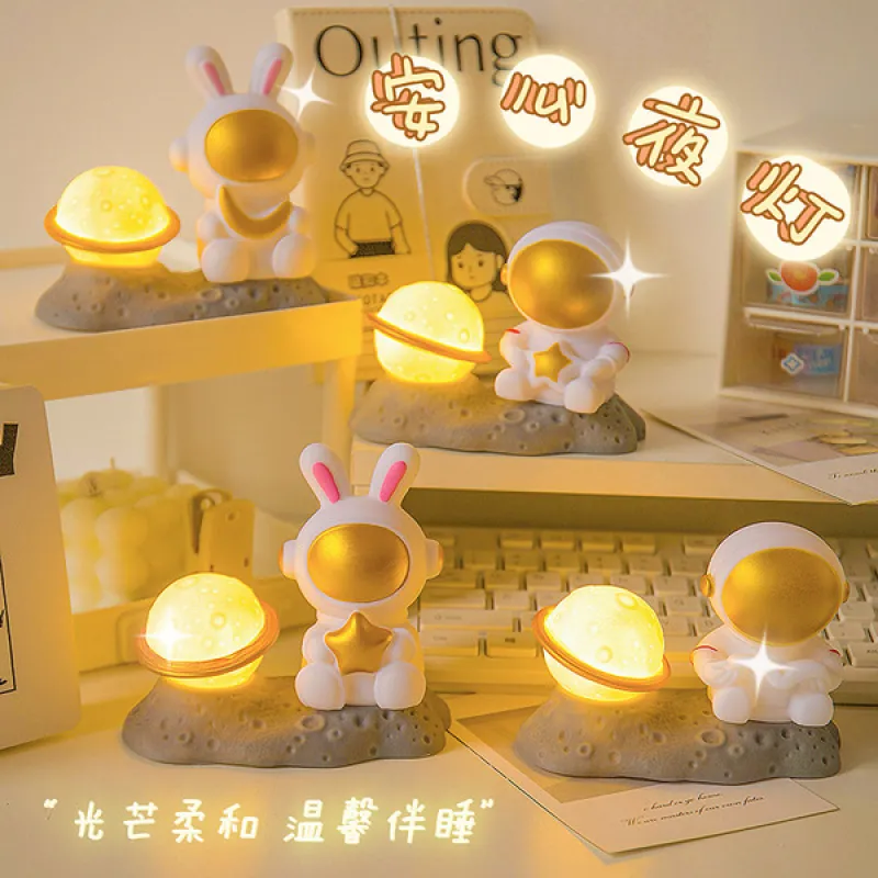 Astronaut night light Doll 1